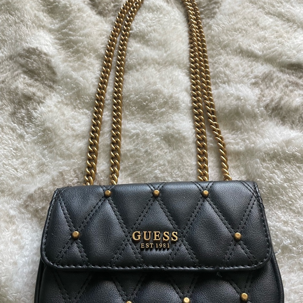 GUESS Black Quilted Shoulder Bag